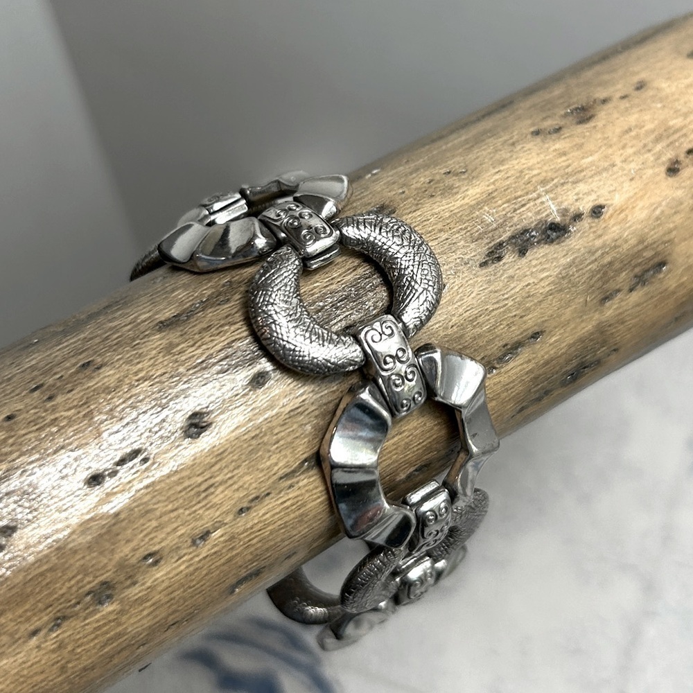 Brighton Open Circle Oval Chain Bracelet Silver Plated Matte Finish